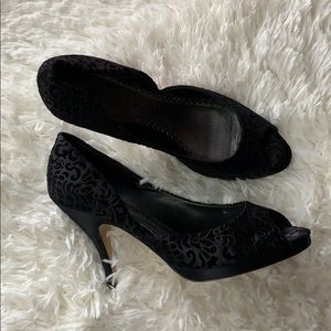 WHBM Black on Black Floral Peep Toe Pump- Size 7.5